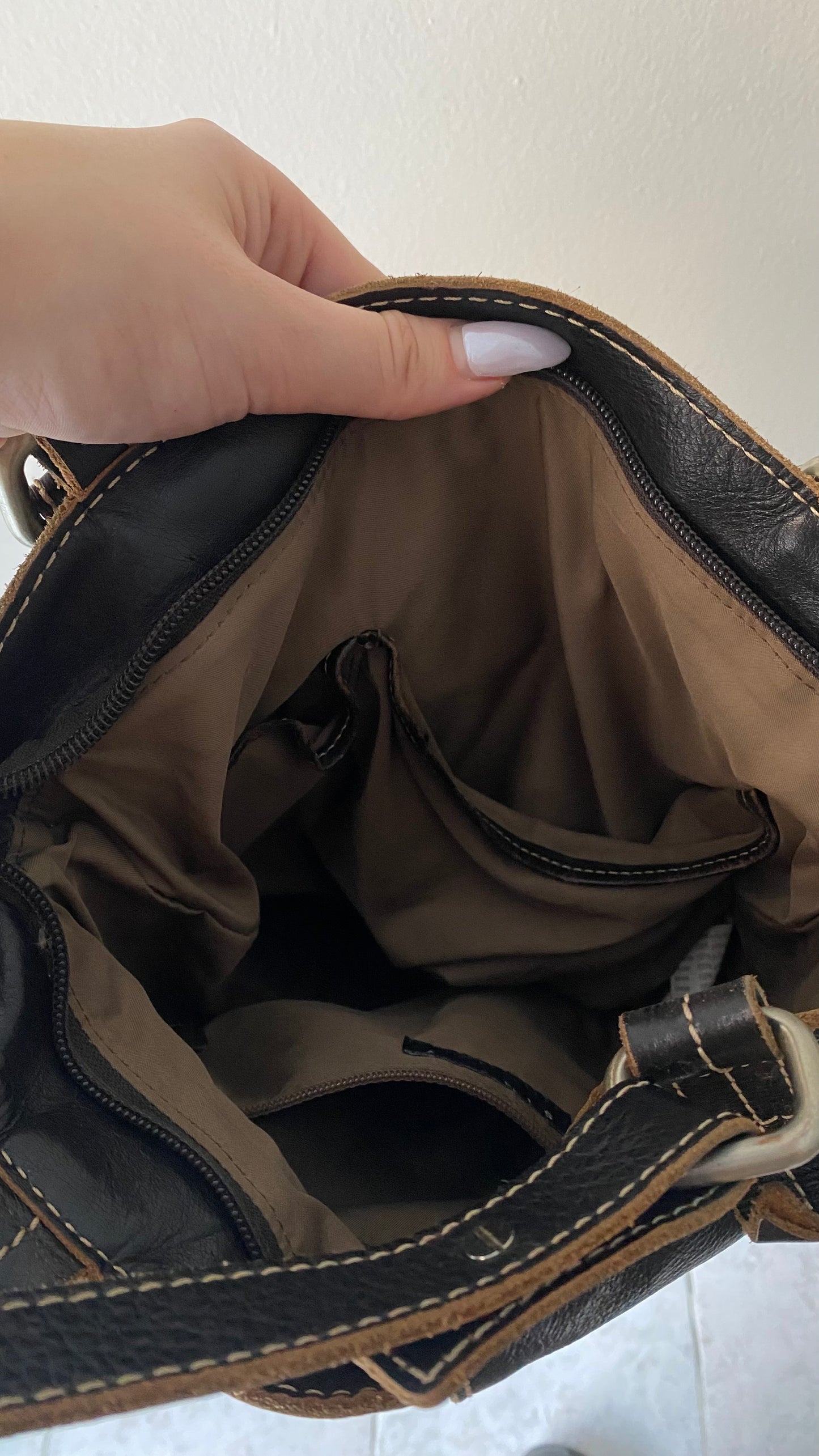 Vintage Sisley Leather Shoulder Bag