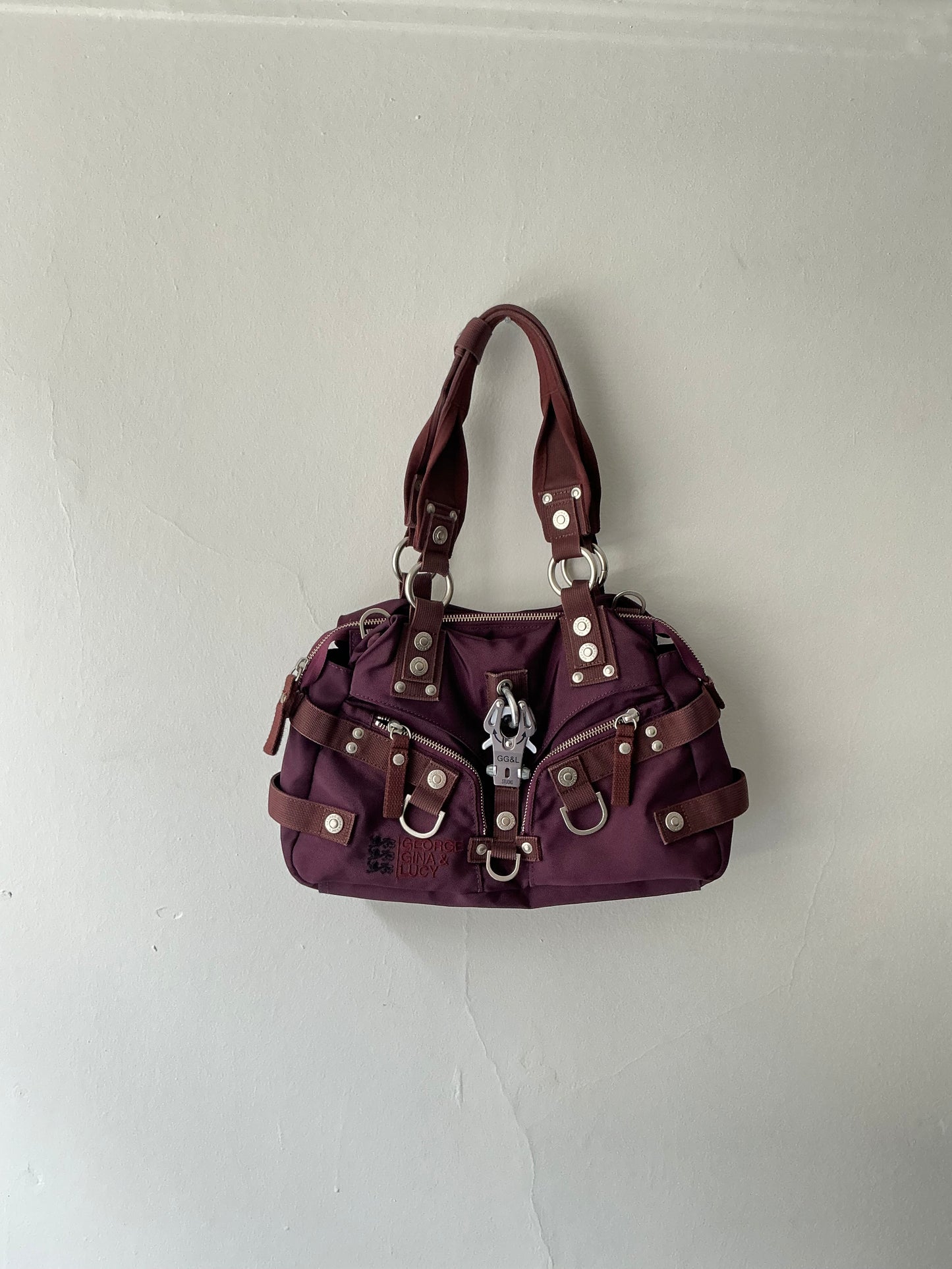 GG&L burgundy shoulder bag