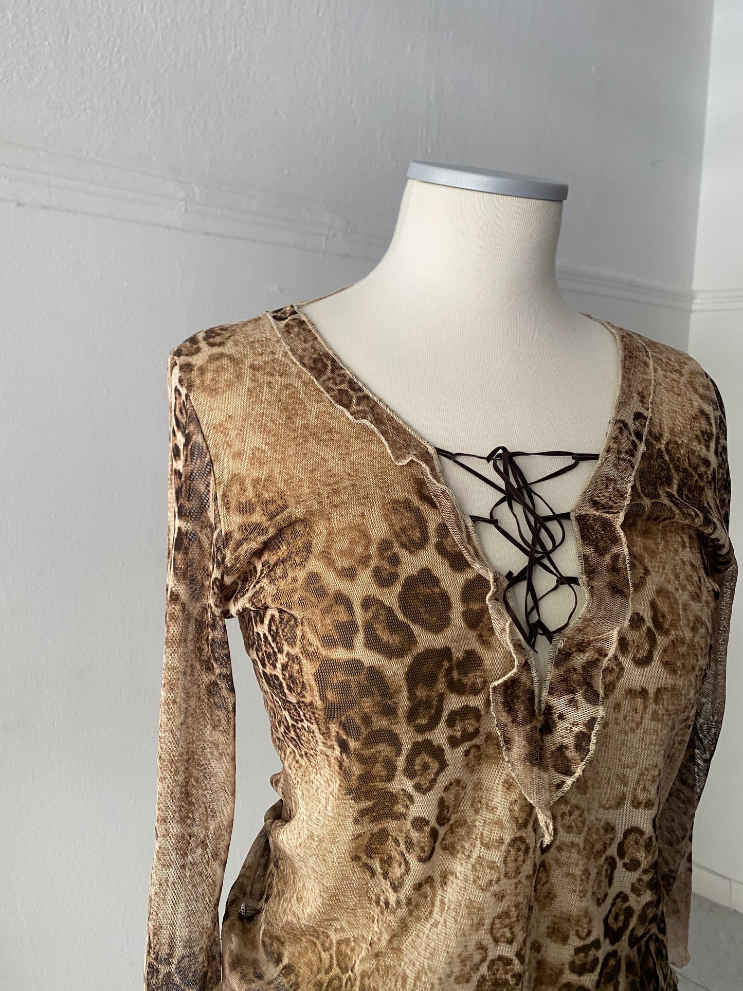 Animal print vintage top