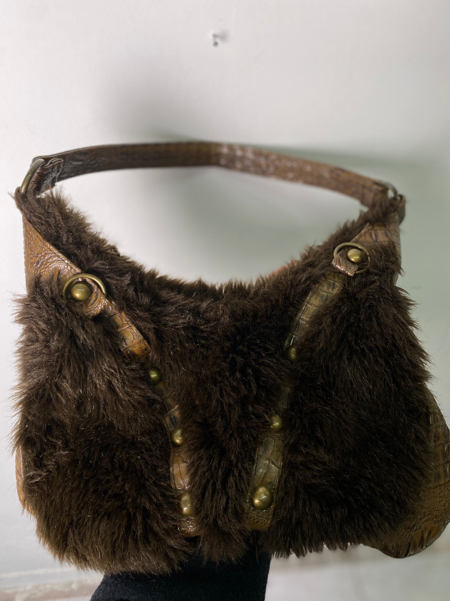 Vintage furry shoulder bag