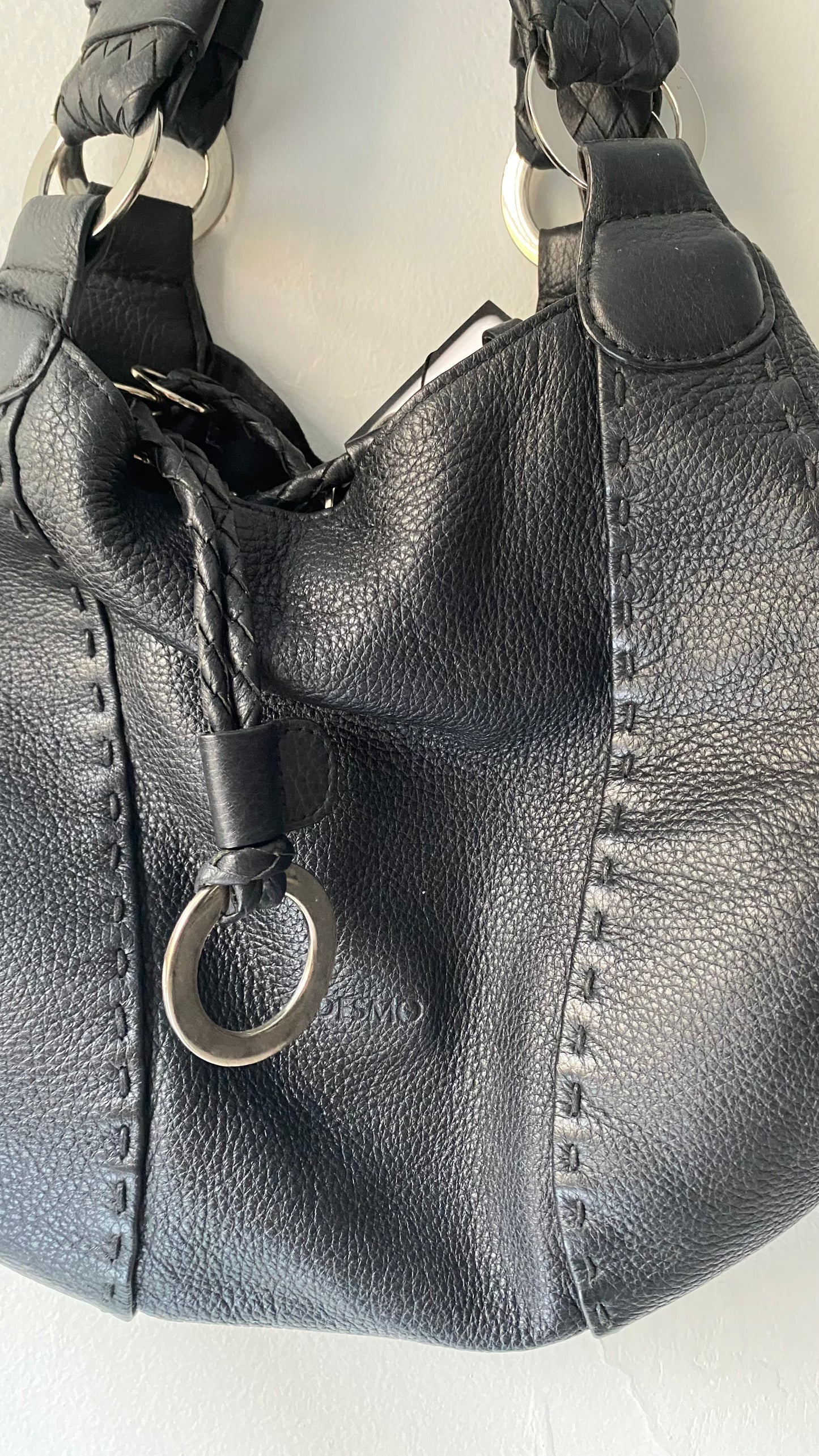 Vintage leather shoulder bag