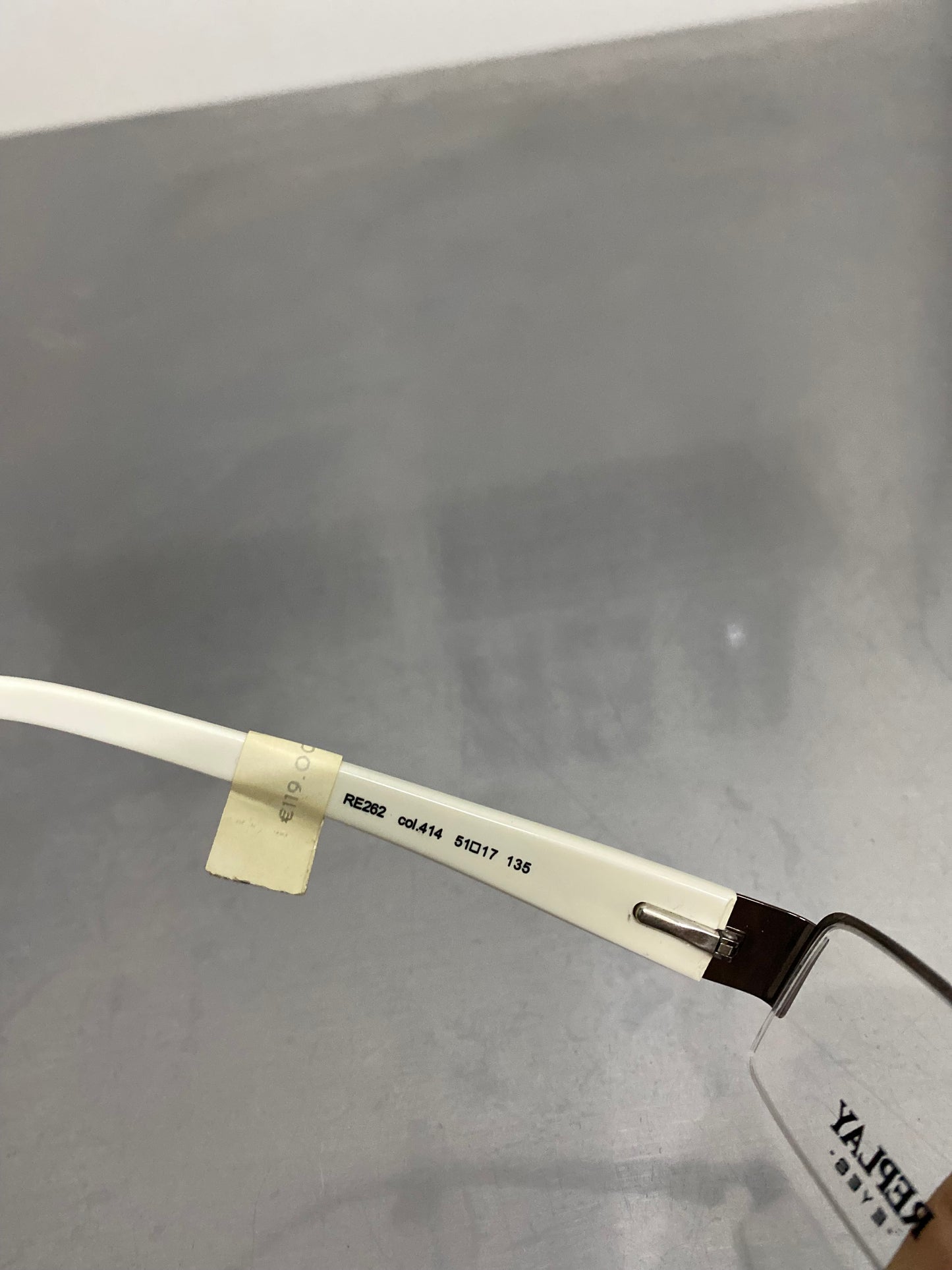 Replay bayonetta glasses