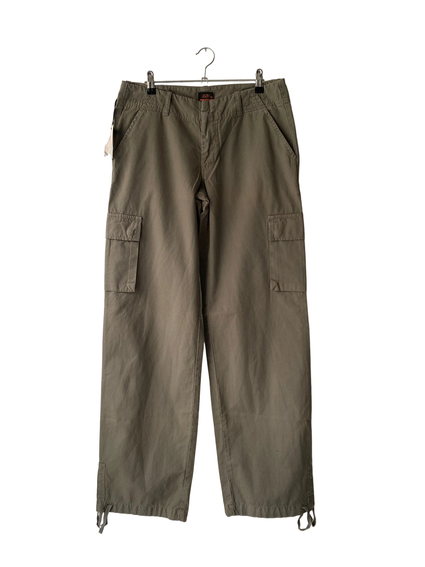 Innuendo’s khaki cotton cargo pants