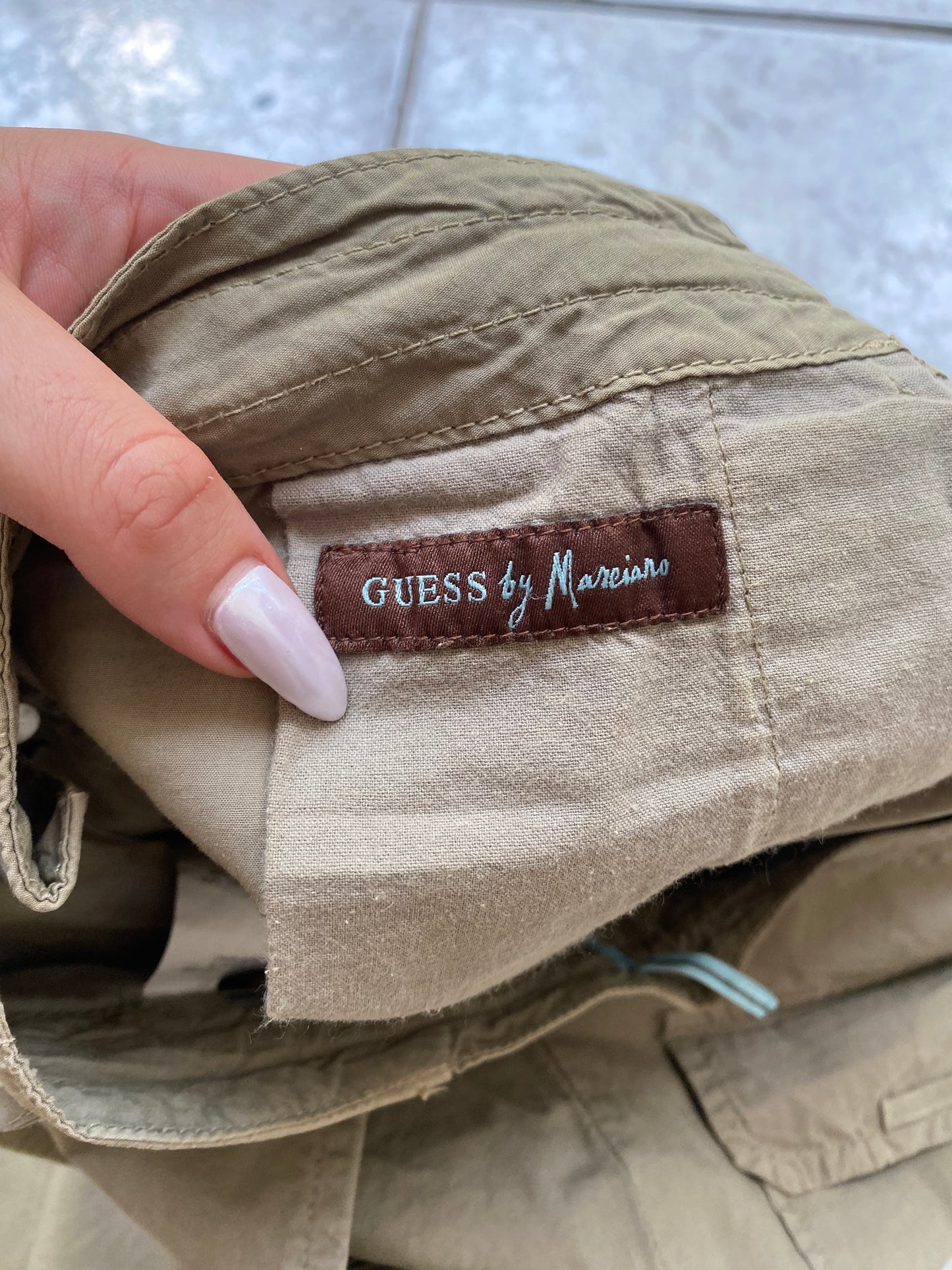 GUESS by Marciano capri pants