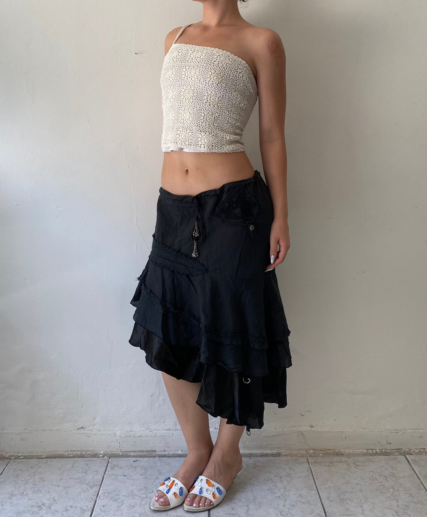Vintage Asymmetrical black skirt