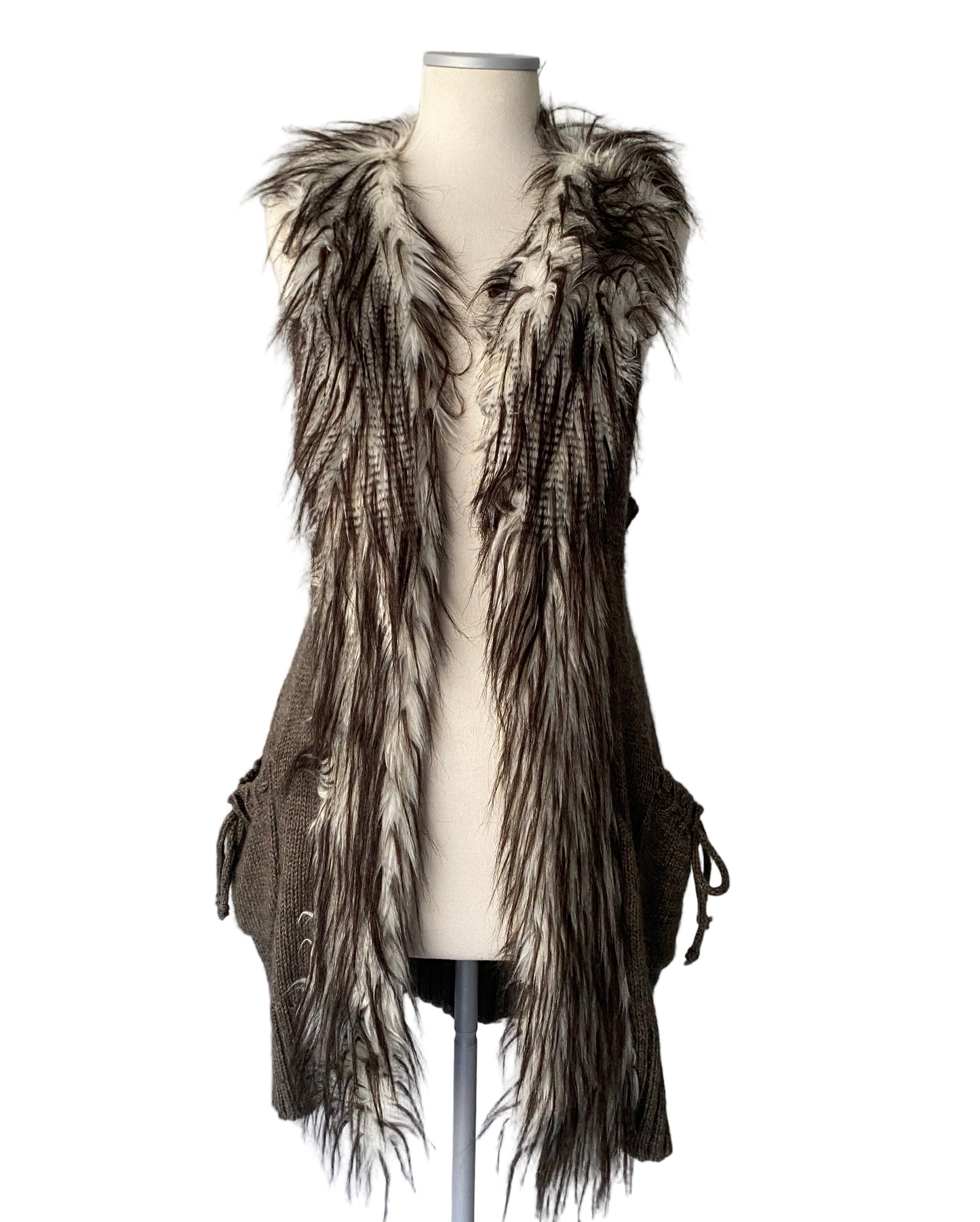 Vintage fur knit vest