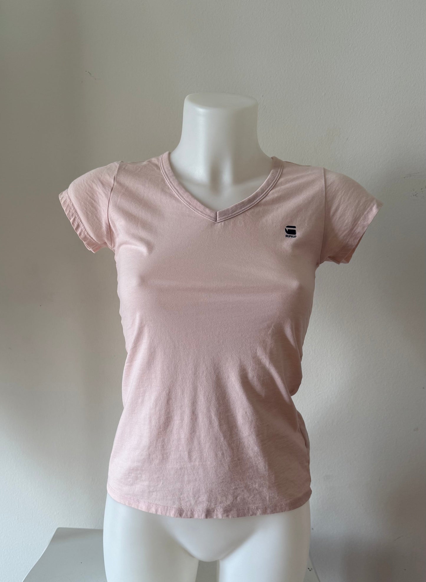 G-Star Raw V Neck fitted top in baby pink