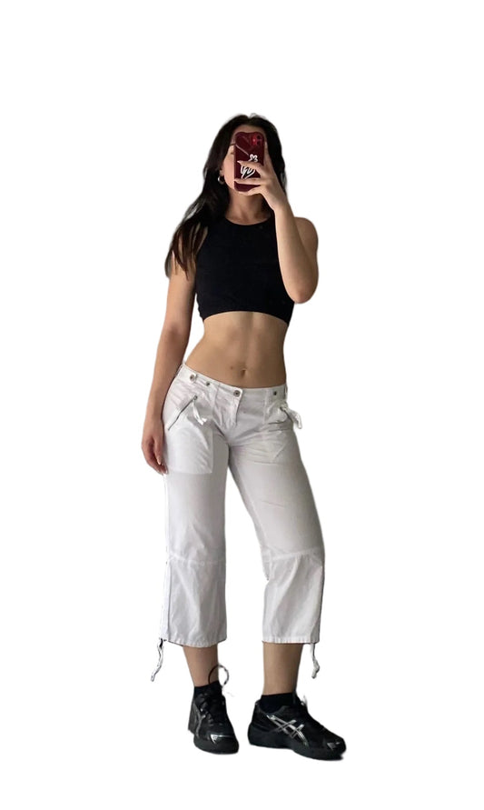 White Capri pants