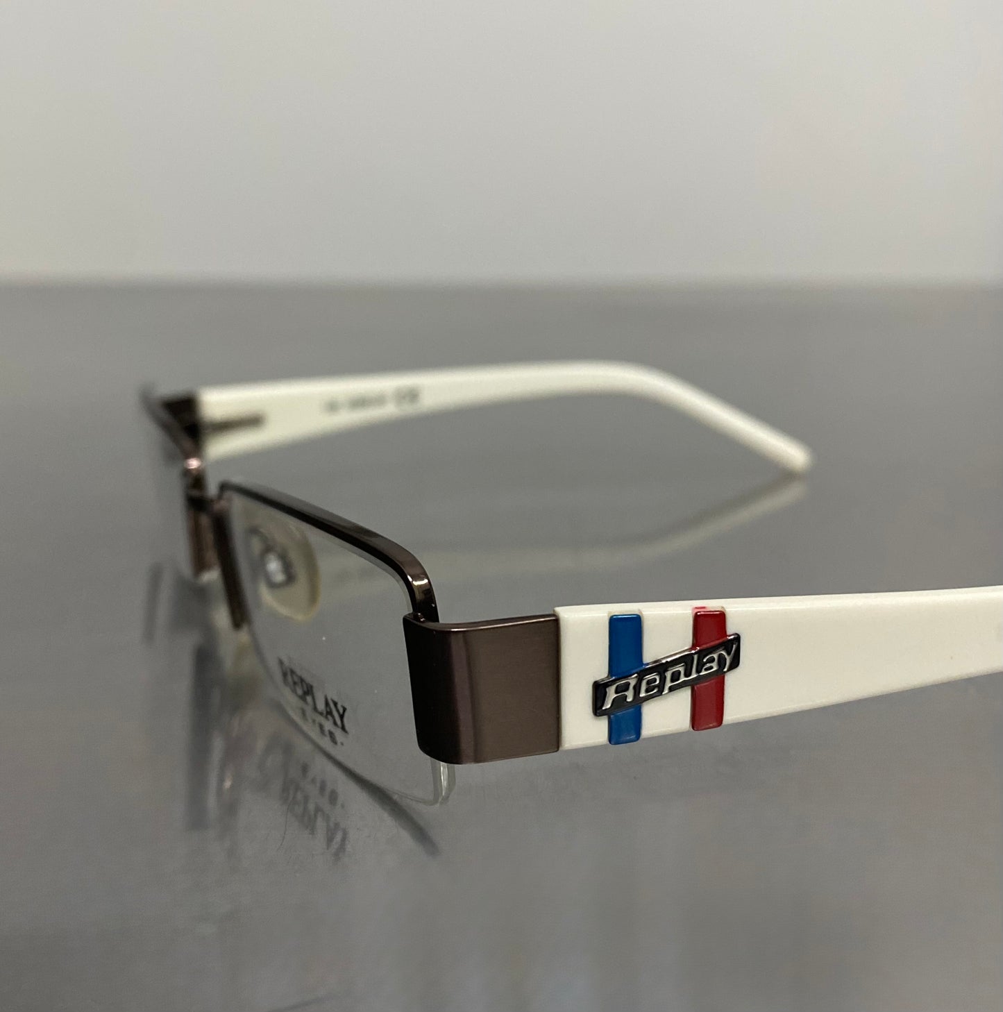 Replay bayonetta glasses
