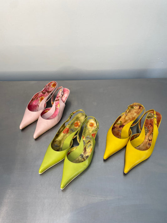 Vintage green kitten heels
