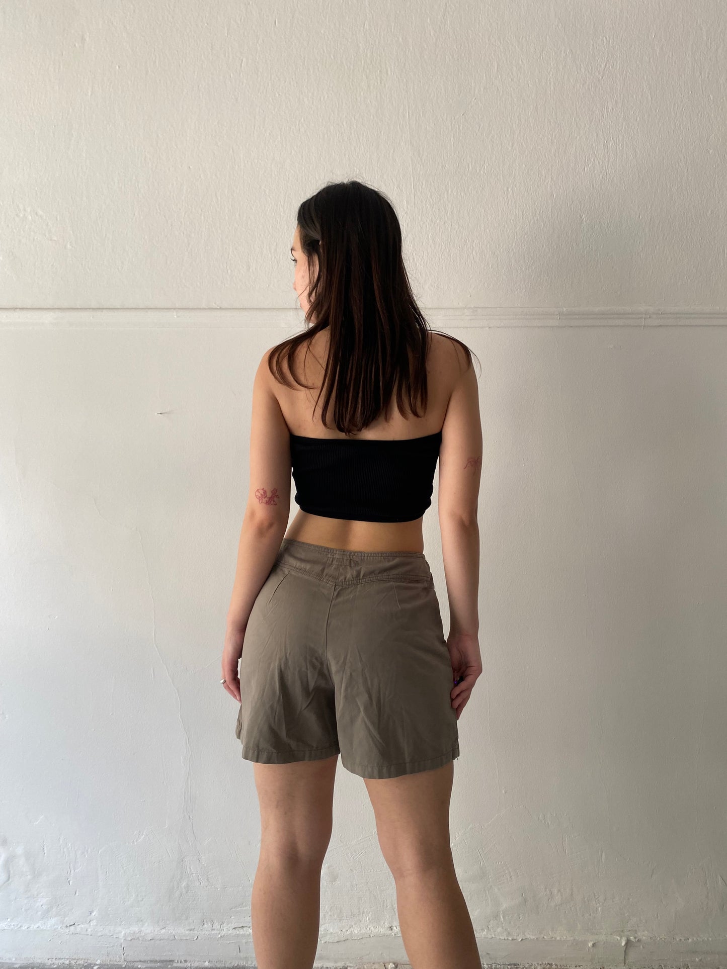 Deadstock innuendos khaki skort