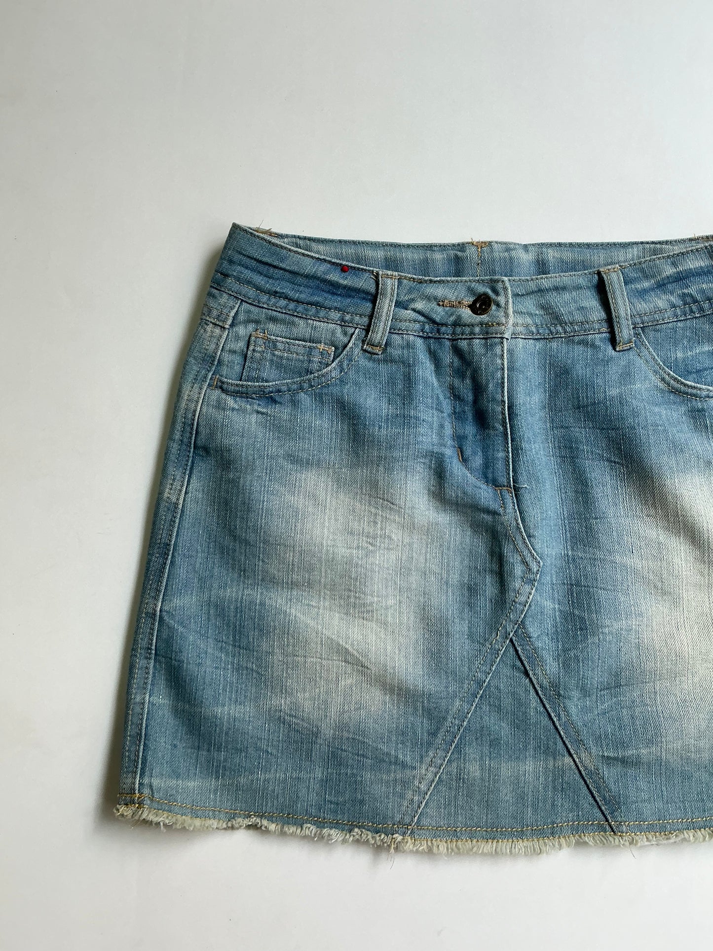 Y2K washed denim skirt