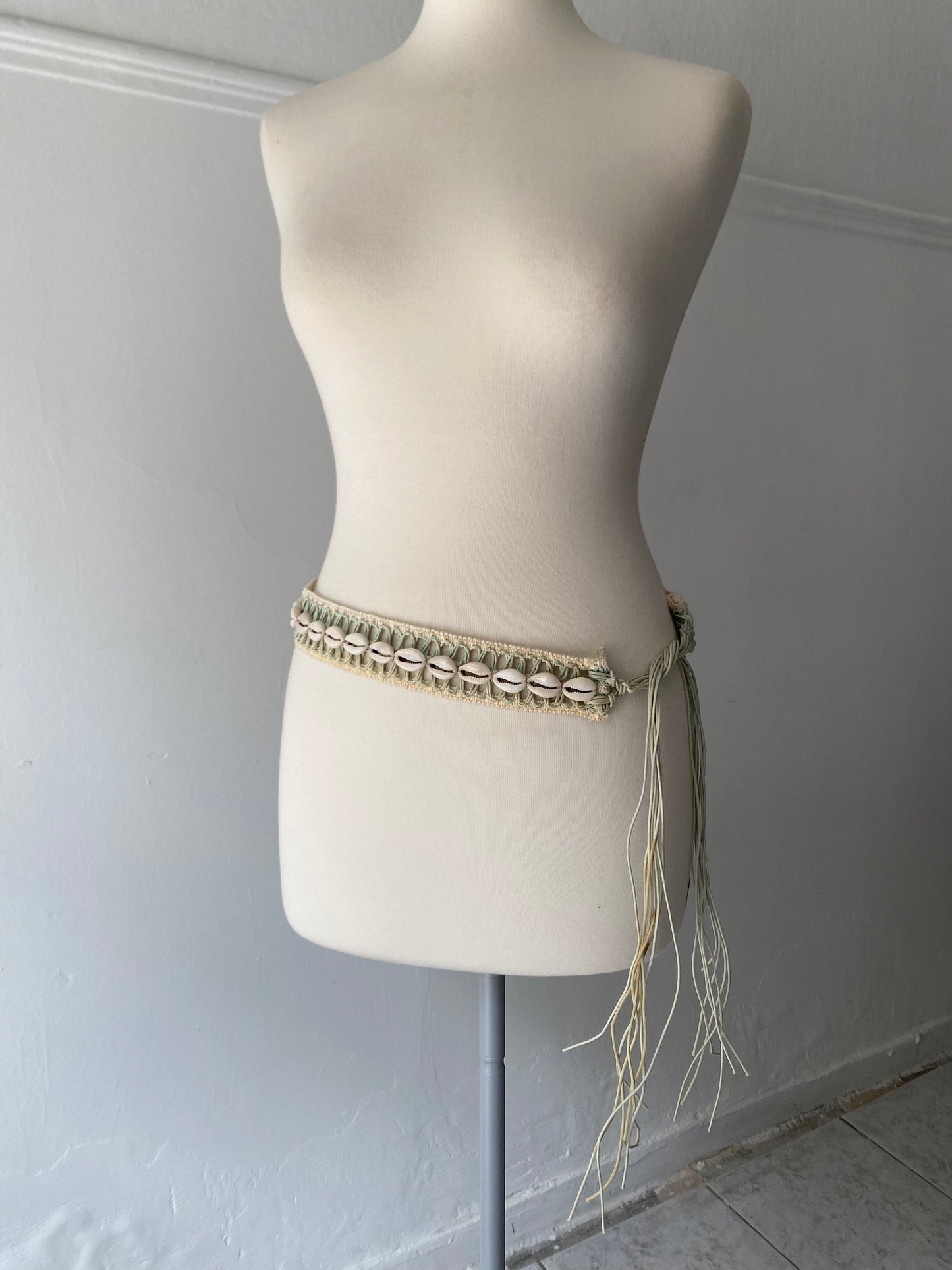 Vintage summer belt