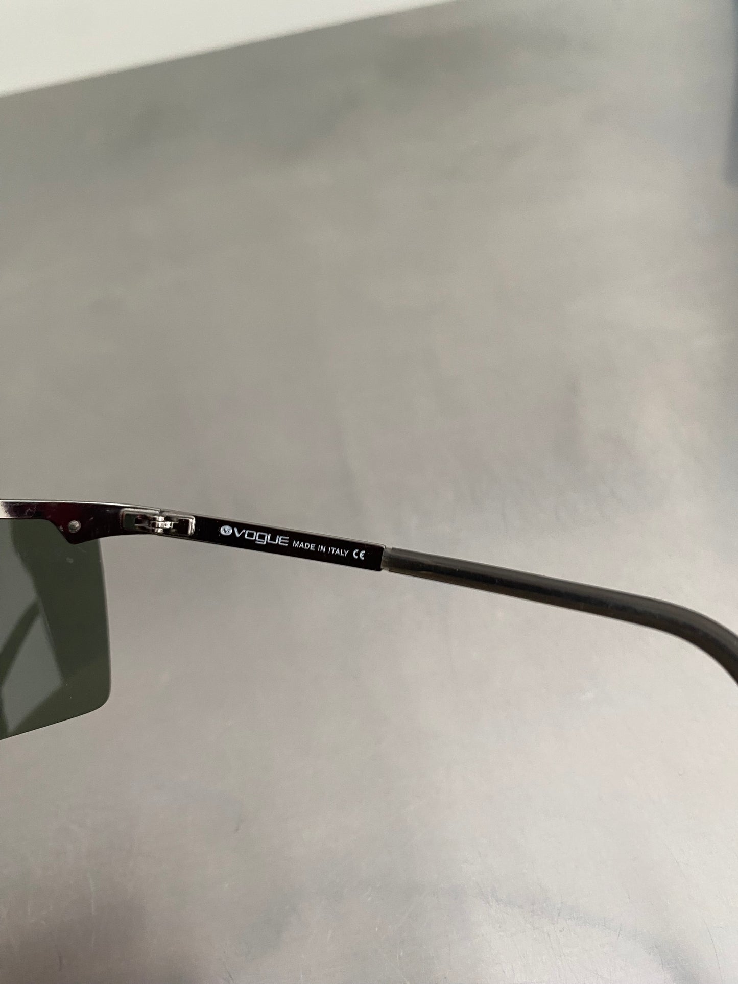 Desdstock Vogue sunglasses