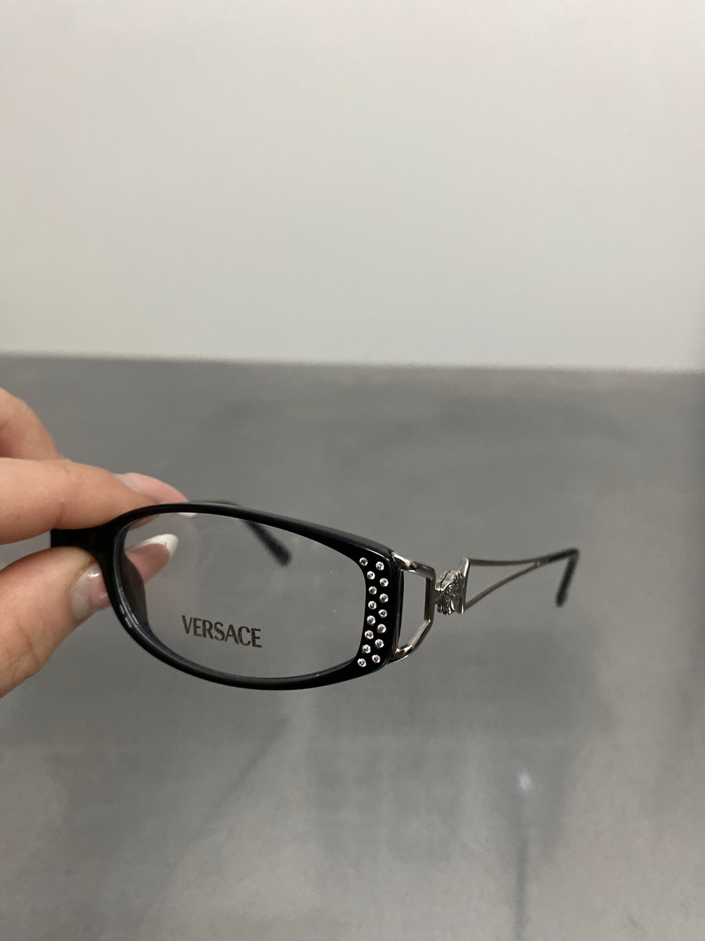 Versace V82-H GB1 vintage glasses