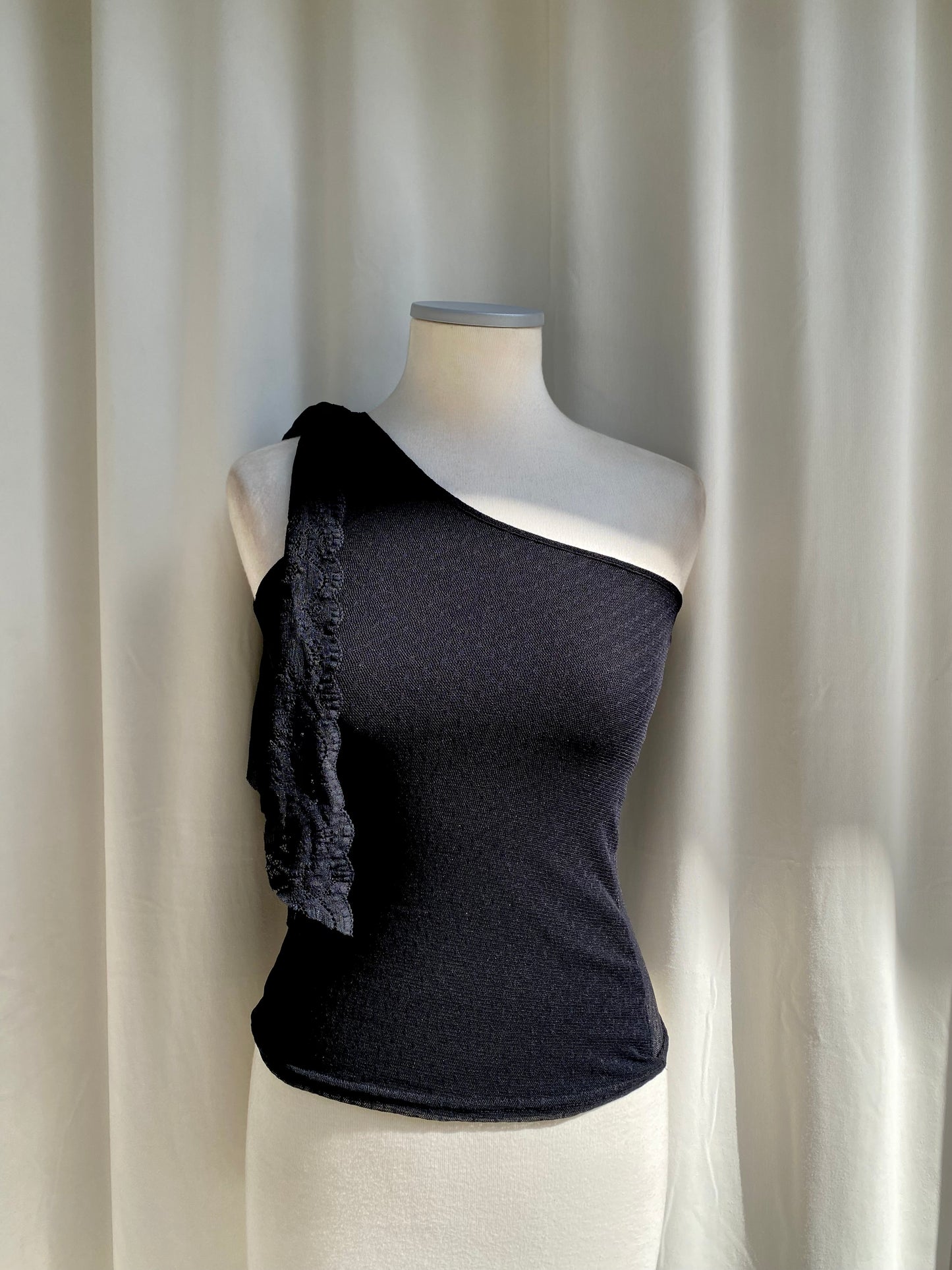 Y2K Morgan one shoulder top