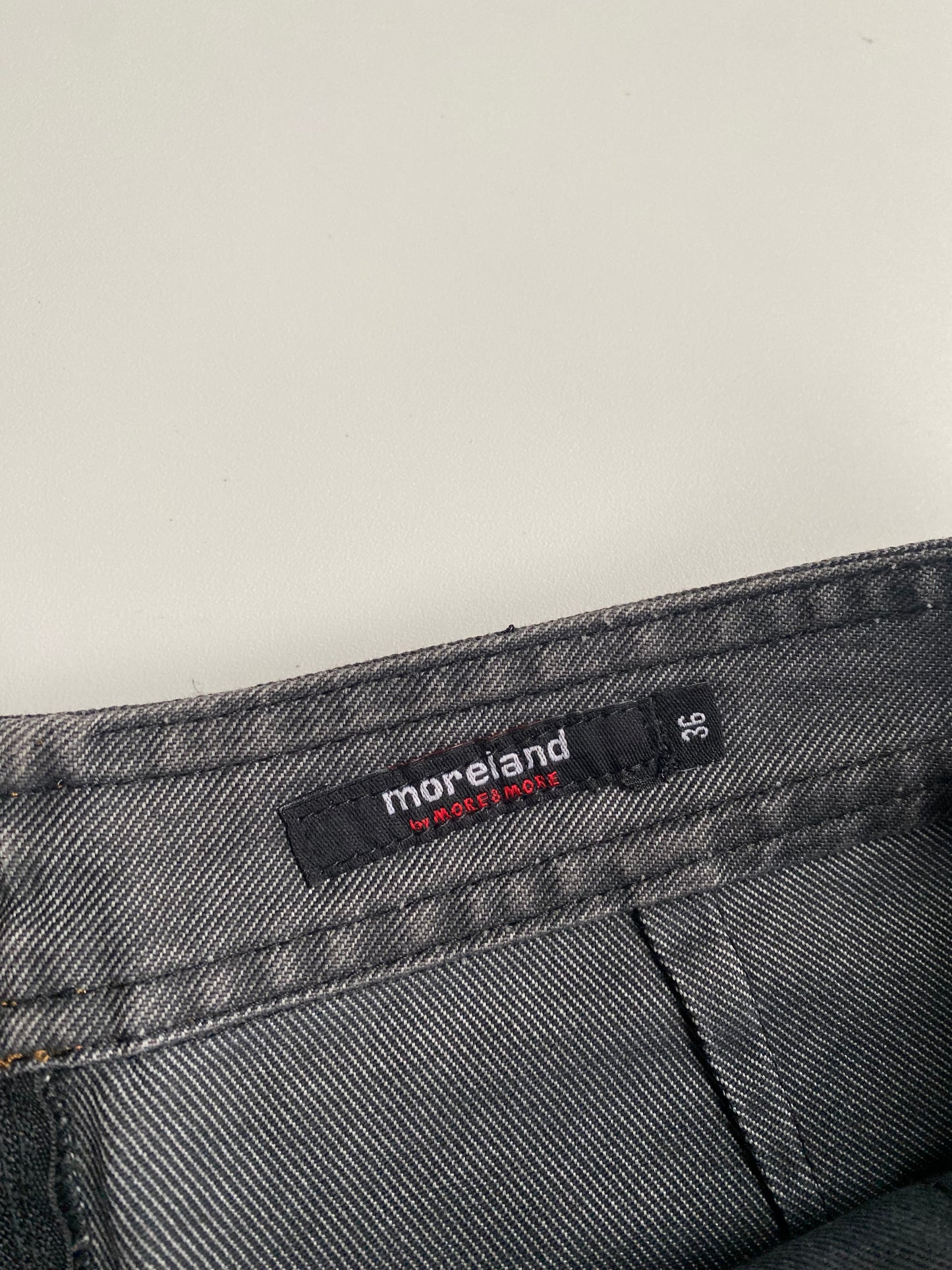 More & more vintage pleated skirt