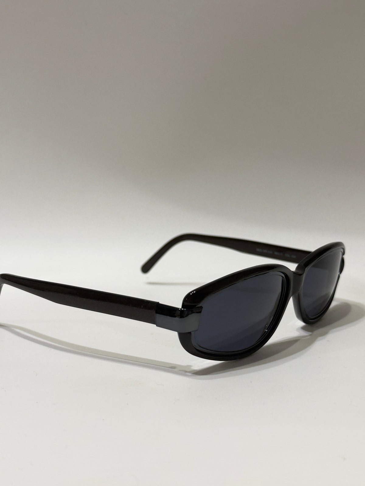 Vintage La Perla SPE 013 – V23 Sunglasses