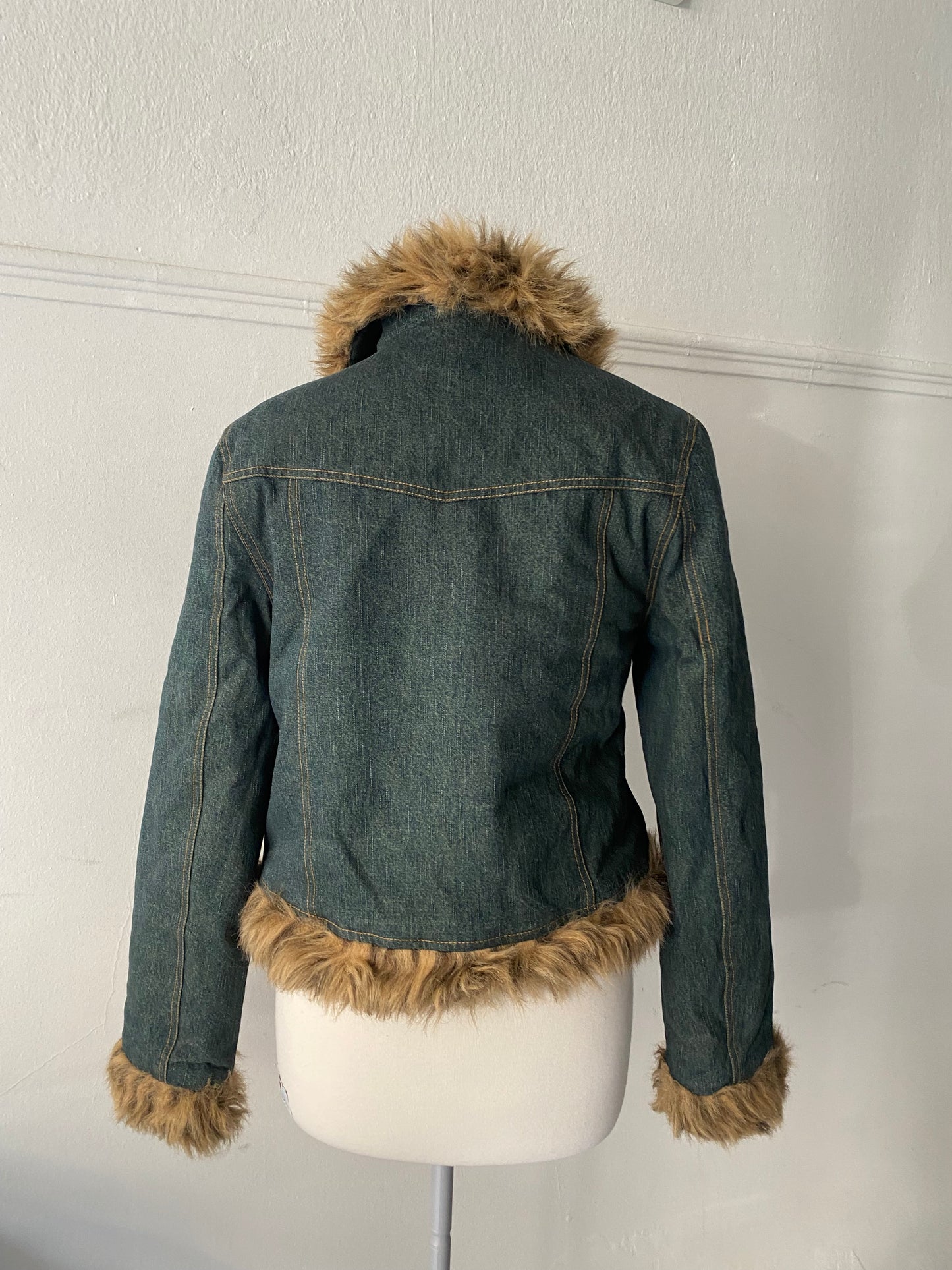 Vintage denim jacket with faux fur