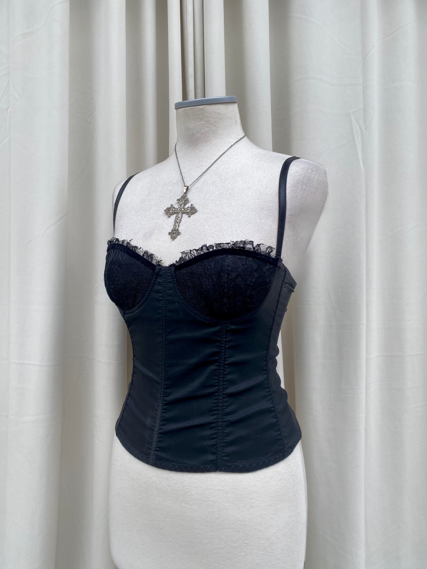 Toi & Moi black corset top