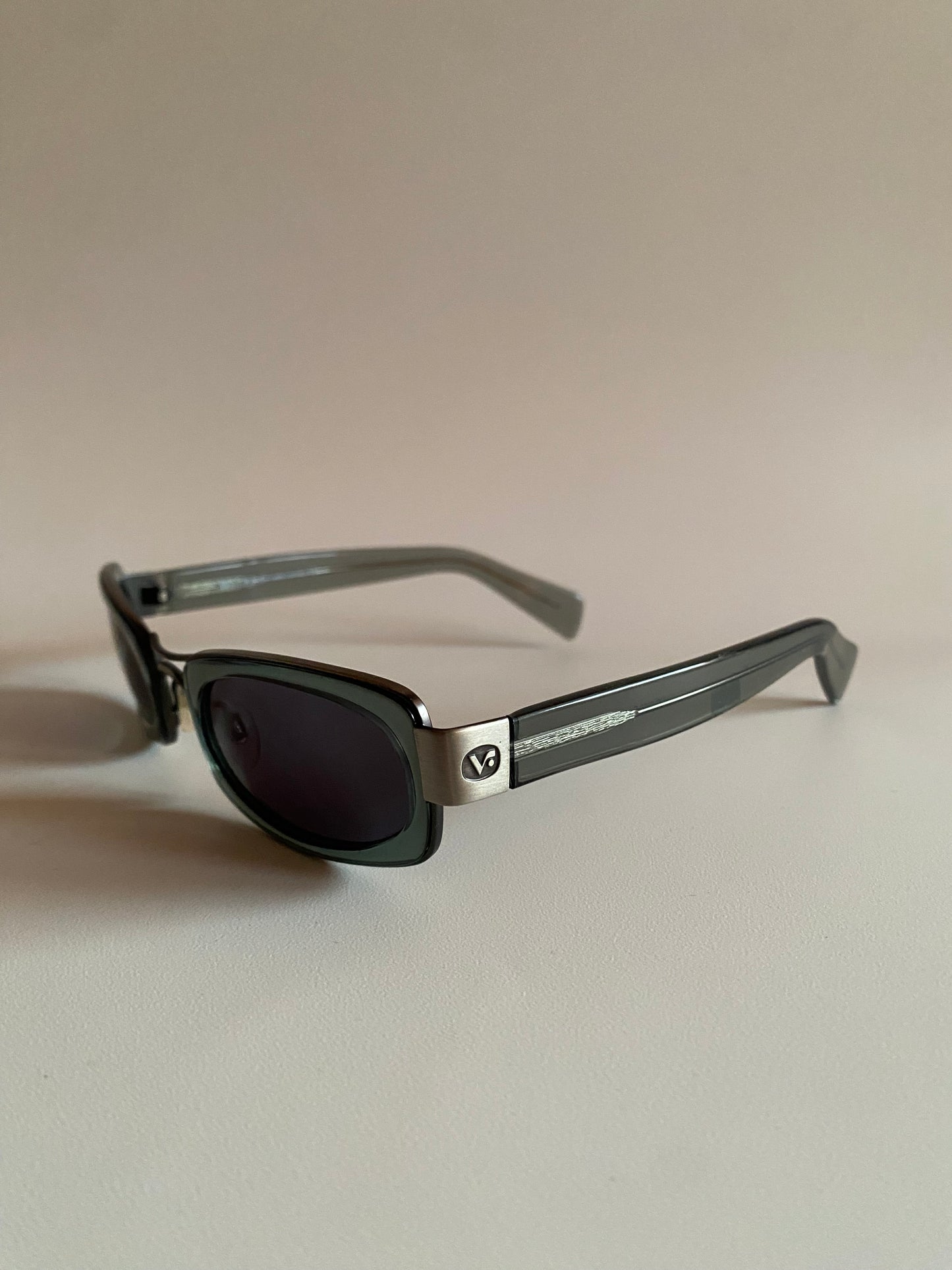 Vintage Vogue Sunglasses model VO 3252-S 522