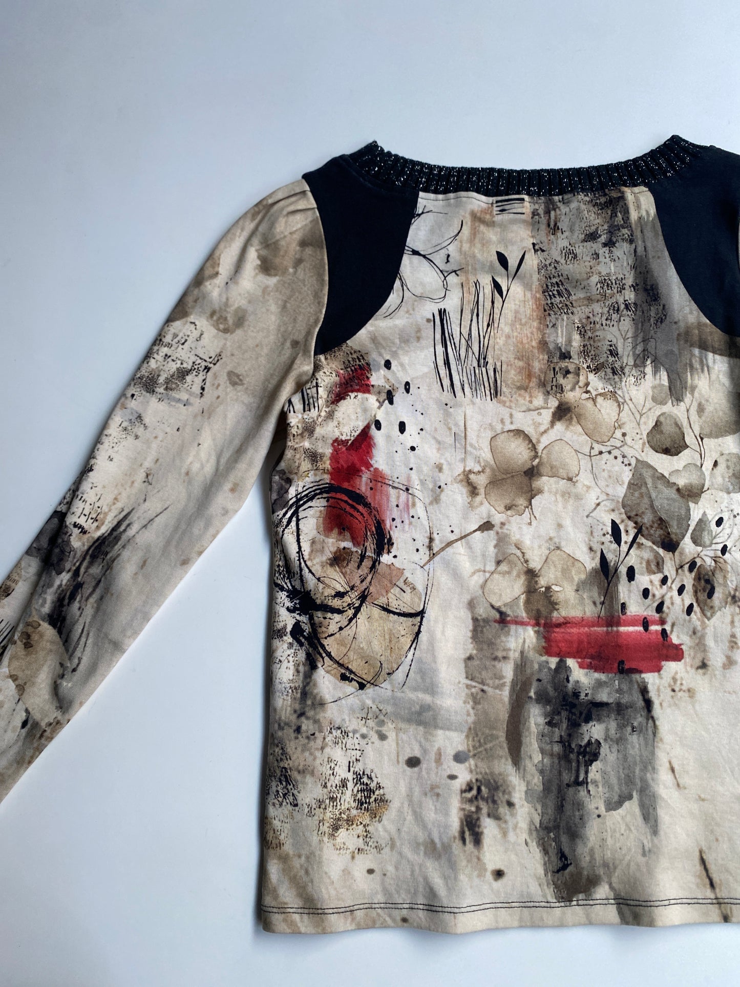 Vintage graphic long sleeve top