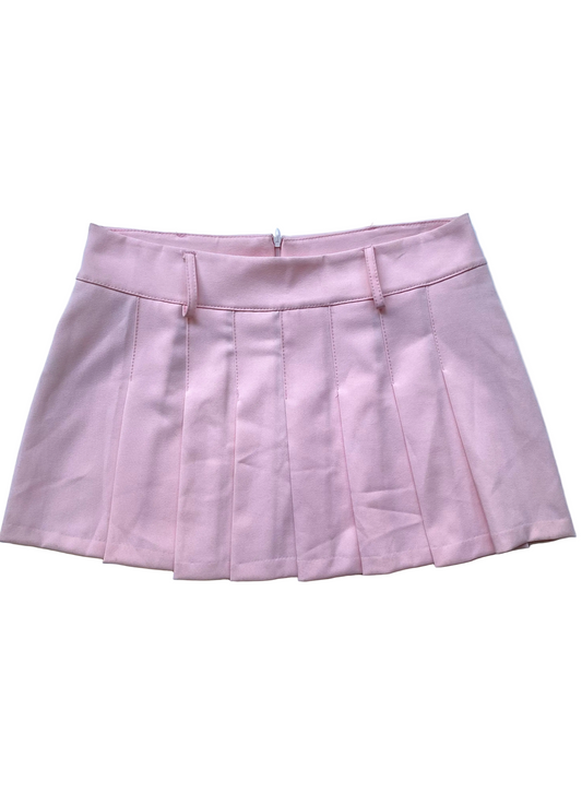Baby pink pleated skirt