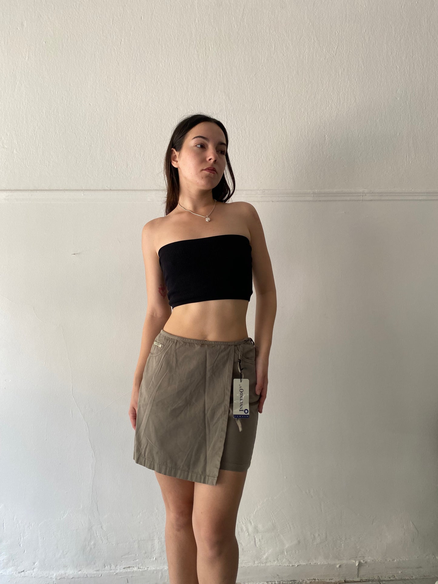 Deadstock innuendos khaki skort