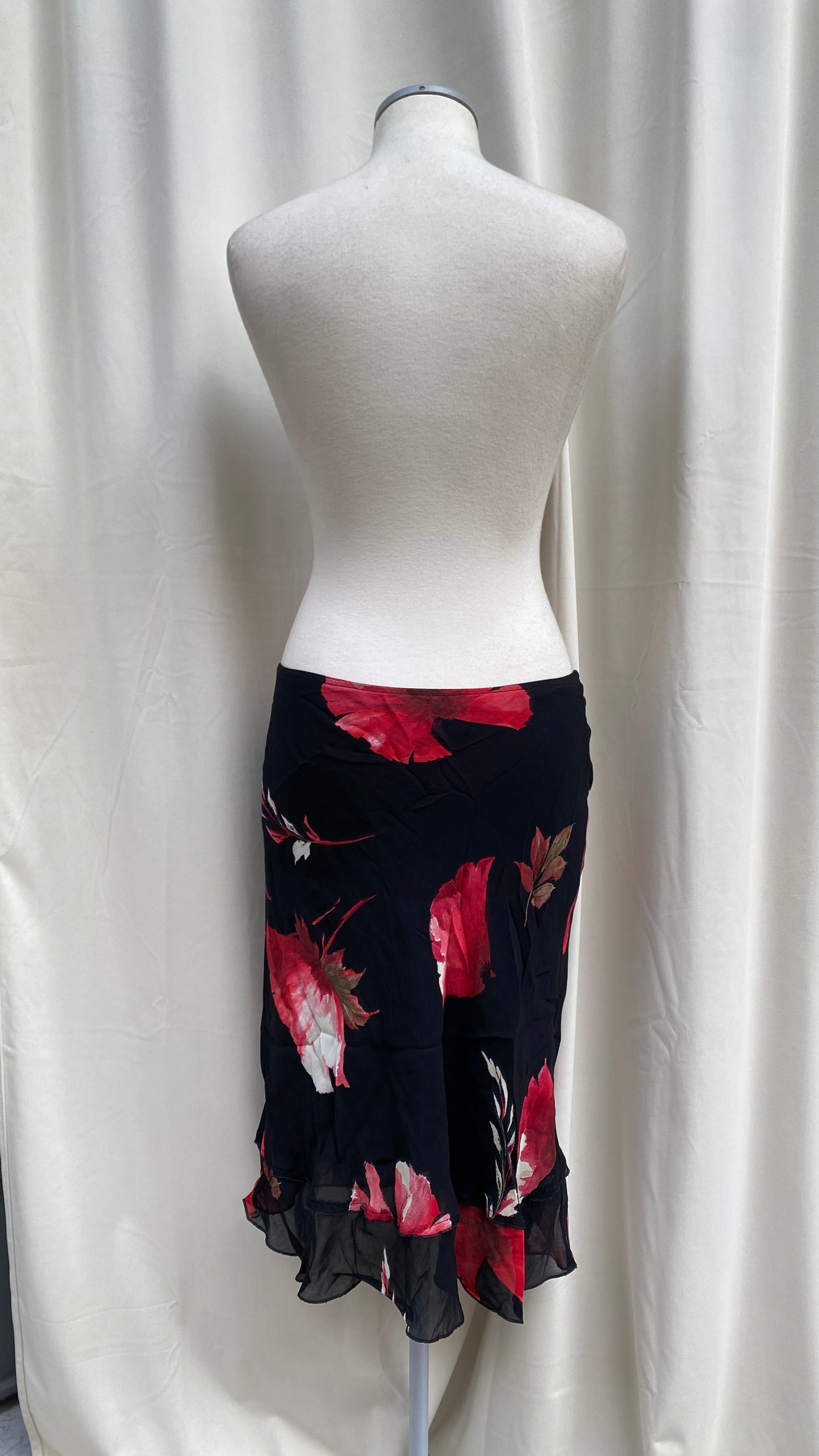 Vintage floral midi skirt