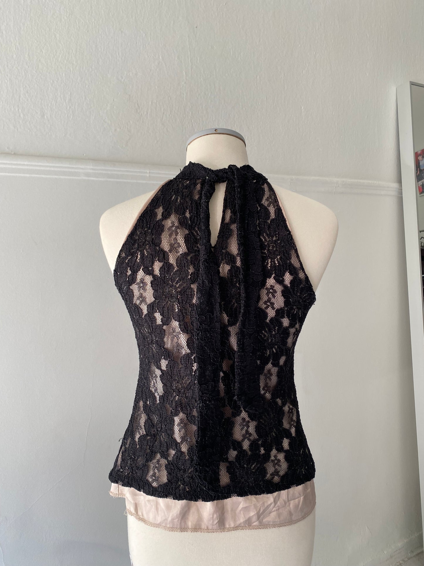 Vintage high neck lace top