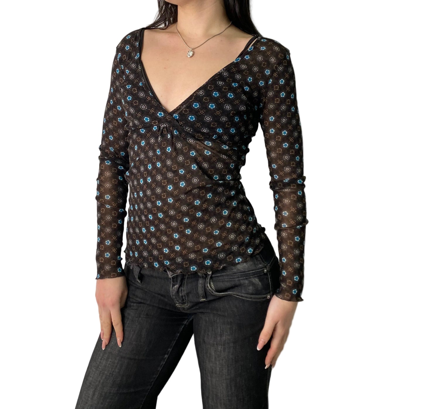 Street One V neck sheer top